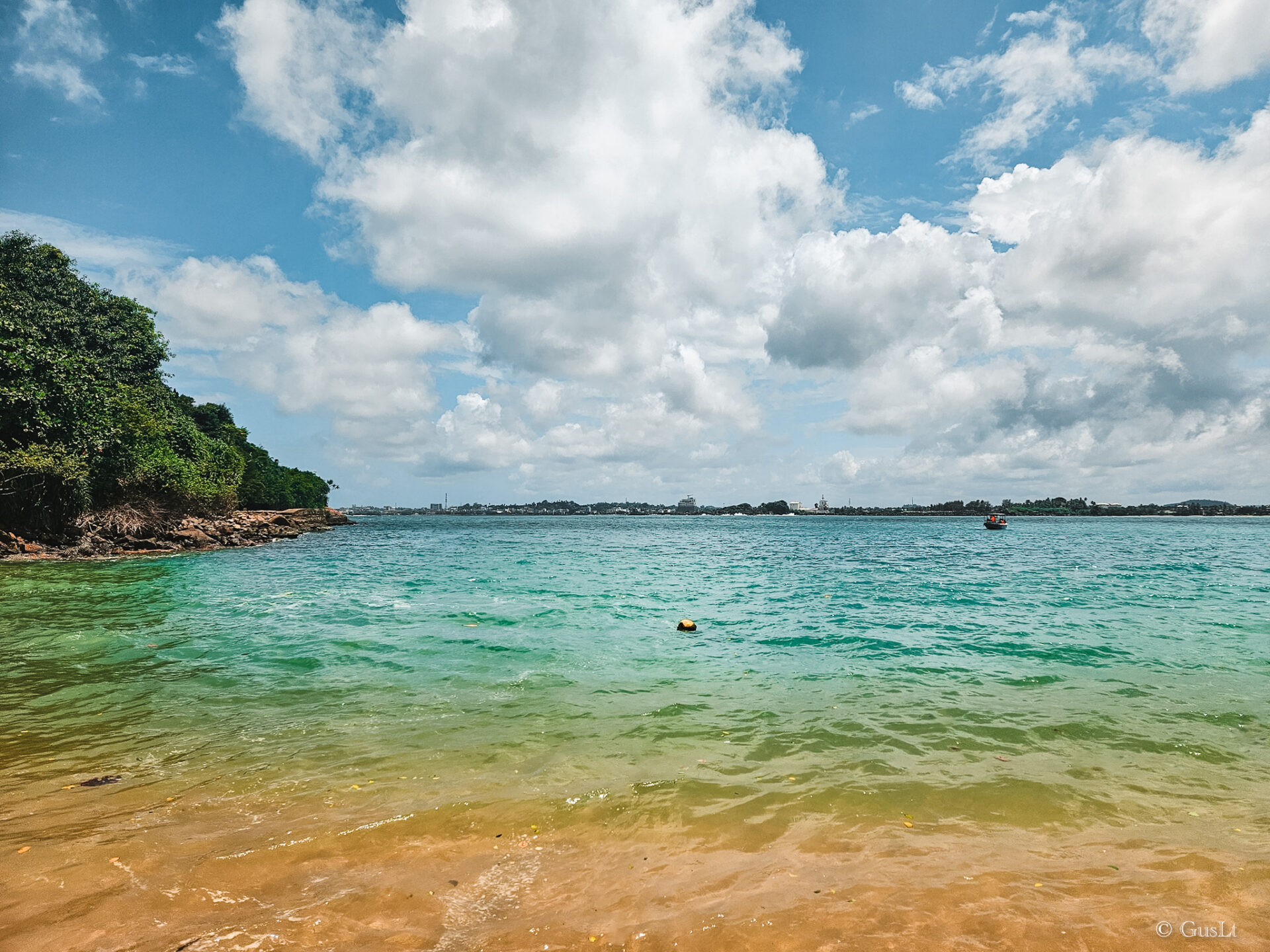 Jungle beach, Unawatuna